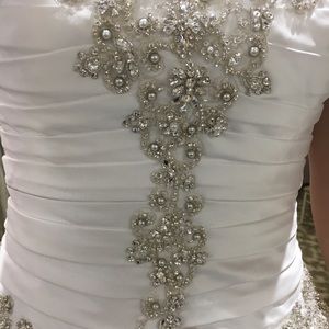 Brand new wedding dress